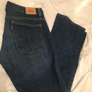 Women’s Levi’s jeans 524